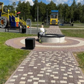 Кемеровская область, ПГТ Бачатский, парк «Юбилейный» Кемеровская область, ПГТ Бачатский, парк «Юбилейный»